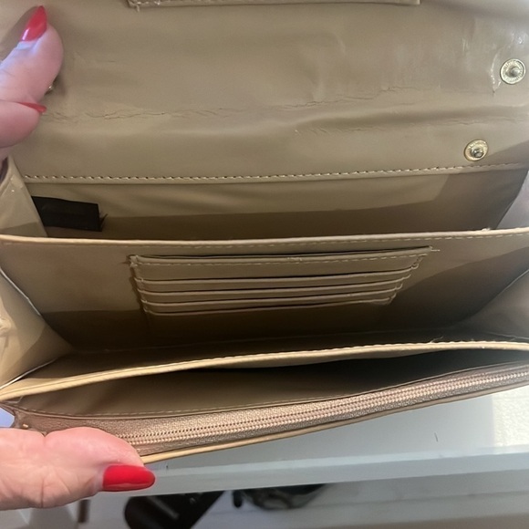 Mundi womens crossbody tan - Picture 9 of 16